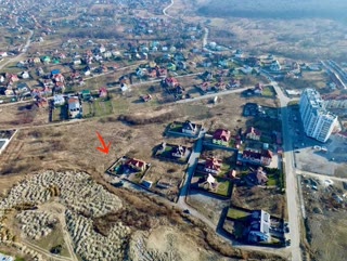 Пропонується до продажу земельна ділянка у місті Трускавець у зручному та розвиненому районі
