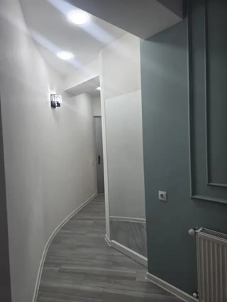 ქირავდება 2 ოთახიანი ბინა საბურთალოზე