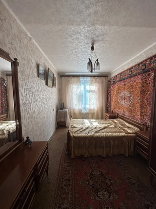 Продам 4-кімнатну квартиру, Олексіївка, м. Перемога, пр. Перемоги
