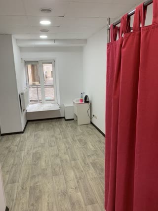 красна лінія, 15 кв