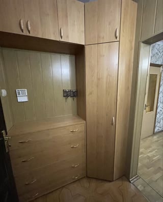 Продаж 3-кімнатної квартири на Позняках