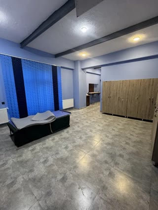 ქირავდება სპეციალური კომერციული ფართი საბურთალოზე