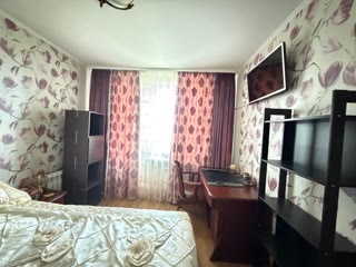 Продаж 3-кімнатної квартири в центрі, Шатилівка