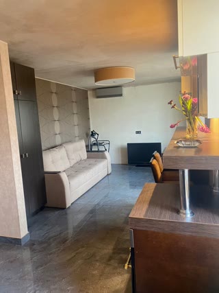 Продаж 2к квартири в центрі Києва