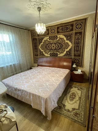 Продаж 3к квартири Харківське шосе
