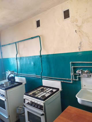 Продам гостинку ХТЗ, Індустріальна