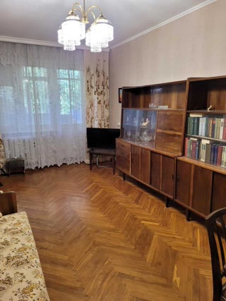 Продам 2к квартиру Нові Дома, Комунальний ринок, Ньютона