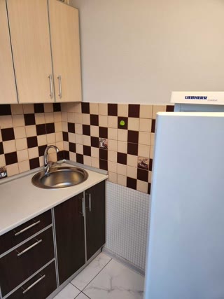 Продам 1 кімнатну квартиру на Алексеївці
