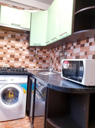 Продаж 1-кімнатної квартири на Відрадному Загальна площа 30 кв. м. Торг