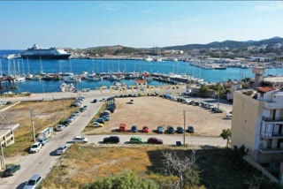 Οικόπεδο 701τ.μ.