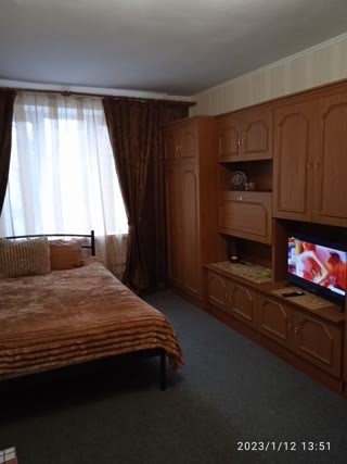 Продам 1к квартиру гостинку метро Заводська