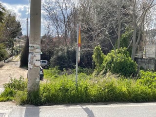 Οικόπεδο 880 τ.μ.