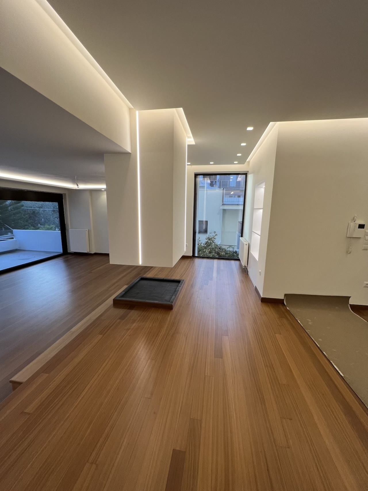 5 rooms plan