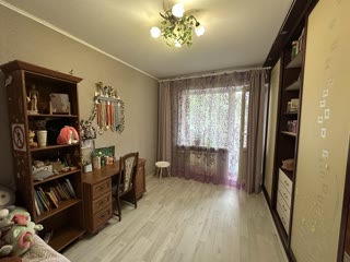 🔥 Продаж 3-кімнатної квартири на Відрадному, Київ