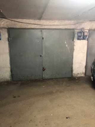 🚗 Продаж підземного гаража на вул. Роксолани
