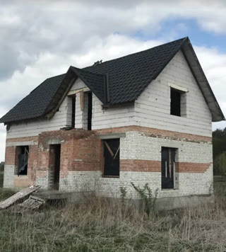 Продаж 2 поверхового будинку з ділянкою на 8 соток у Рясне-Руському