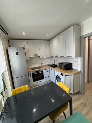 Продам 1к квартиру метро Позняки, ТРЦ Аладдін