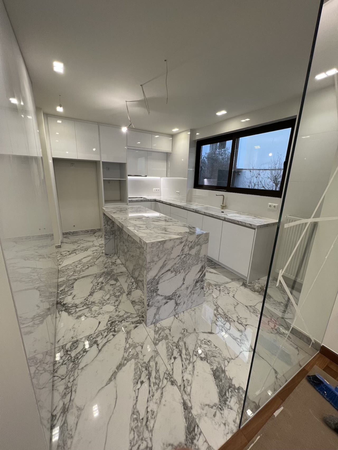 4 rooms plan