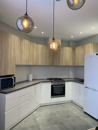 Продам 2-комнатну квартиру в ЖК Новий Дім (Центральний ринок) з ремонтом