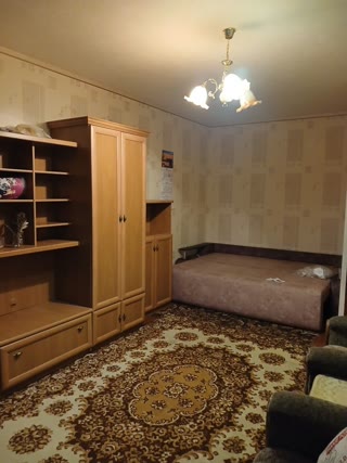 Продам 1 кімнатну квартиру Індустріальна