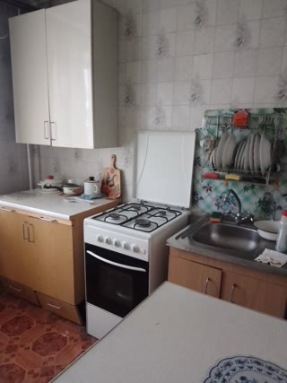 Продам 1комнатну квартиру пос Жуковського