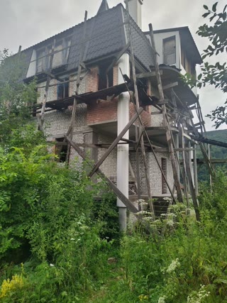 🔥 Продаж 5-поверхового будинку в мальовничих Карпатах в с.Майдан