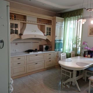 Продам 3к квартиру Слободська усадьба, Центр, Наукова