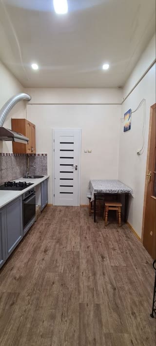 Продаж 1-кімнатної квартири на вул. Клепарівській