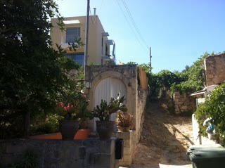 Commercial Properties, 355 m²