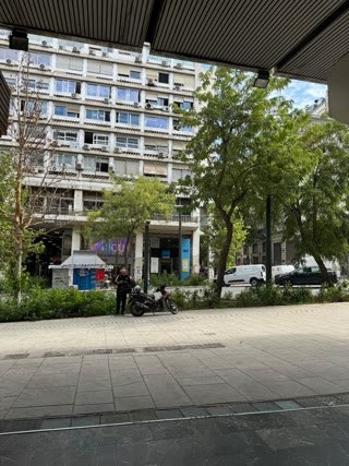 66 m² Store