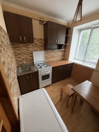 Продам 2 кім. квартиру Нові Будинки, Садовий проїзд