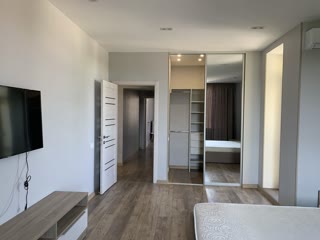 Продам 2-комнатну квартиру в ЖК Новий Дім (Центральний ринок) з ремонтом