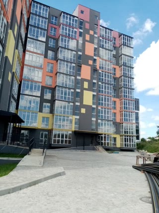 Продаж 2-кімнатної квартири у Винниках