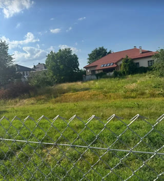 Продаж земельної ділянки під забудову в с. Зимна Вода
