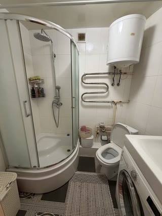 Продам 3 кімнатну квартиру на Салтівці