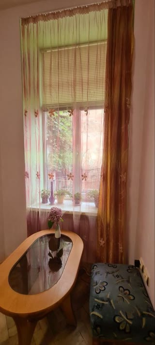Продаж 1-кімнатної квартири на вул. Клепарівській