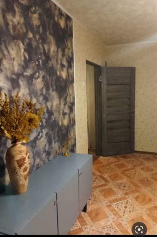 Продам 1-к квартиру, м. Захисників України, Спортивна, Метробудівників