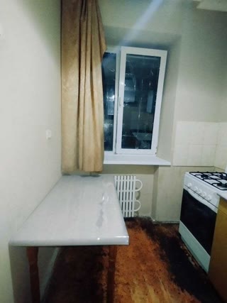 For Sale 2-room Apartment, Metro Traktorny Zavod, KHTZ, Dushkina St