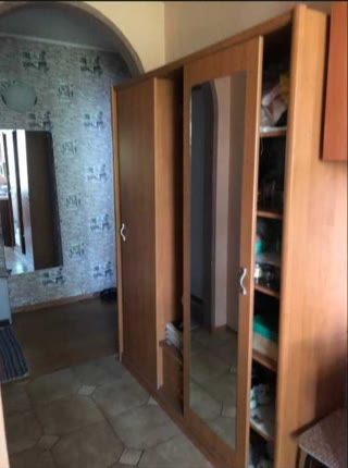 Продам 2 кімнати у 3-х кімнатній квартирі. Салтівка, Салтіввське шосе, 602 м-н, ст.метро Академіка Барабашова