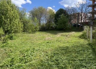 Sale of land for residential or commercial development