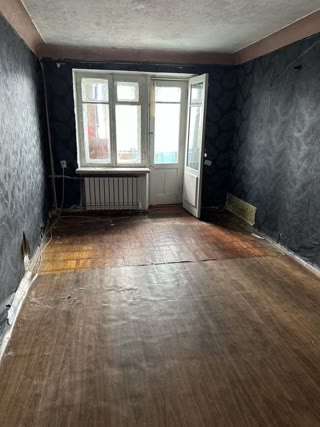 Продам 3к квартиру на Холодній Горі! Чудова локація. До станції метро " Холодна Гора" всього 5 хвилин