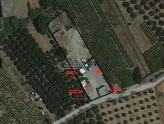75 m² Business Building