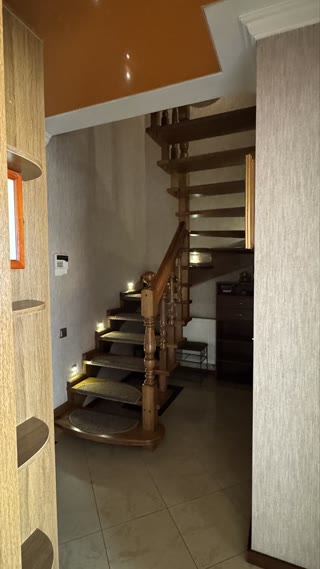 🔥 Продаж 3-кімнатної дворівневої квартири — 5 хв до центру