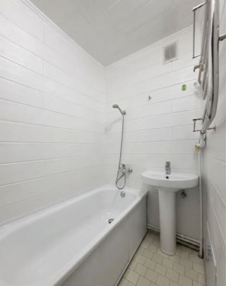 For Sale 2 Rooms in a 3-Room Apartment Saltivka, 533 Microdistrict