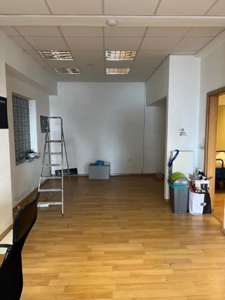 94 m² Office