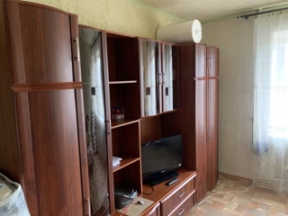 Продам гостинку на Залютино, хороше стан