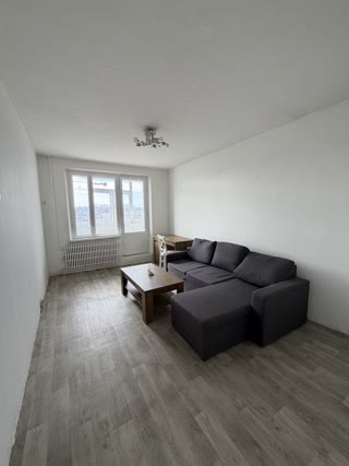 Продам 2-комнатну квартиру метро Центральний ринок. Розглядаємо сертифікат