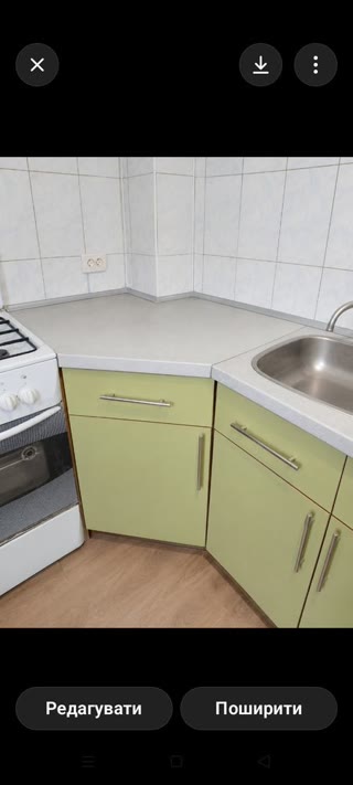 Продам 1-к квартиру, м. Захисників України, Спортивна, Метробудівників