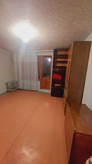 Продам 1 кімнатну квартиру Нові Дома, Комунальний ринок