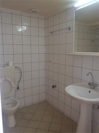 300 m² Other commercial properties